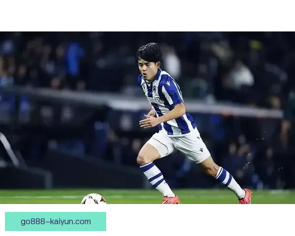 久保建英助力皇社持续不败纪录，状态持续稳健引人关注