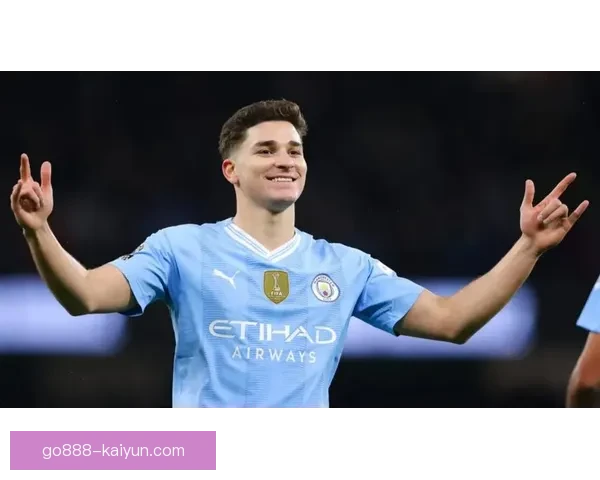 阿尔瓦雷斯进球集锦展现出持续提升的状态与出色的射术