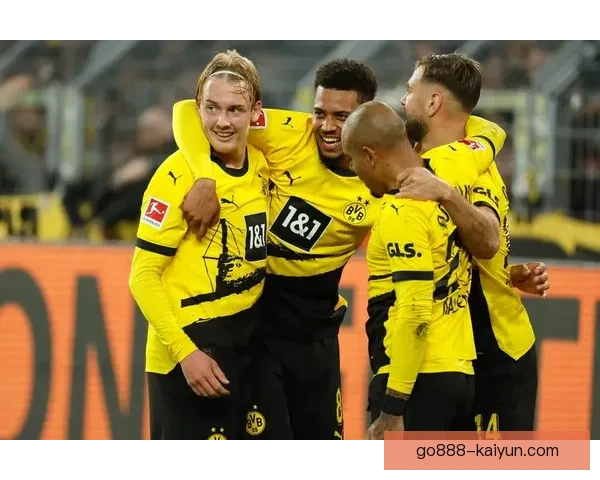 德甲球队配置演变分析：各队阵容变化与战术趋势明确